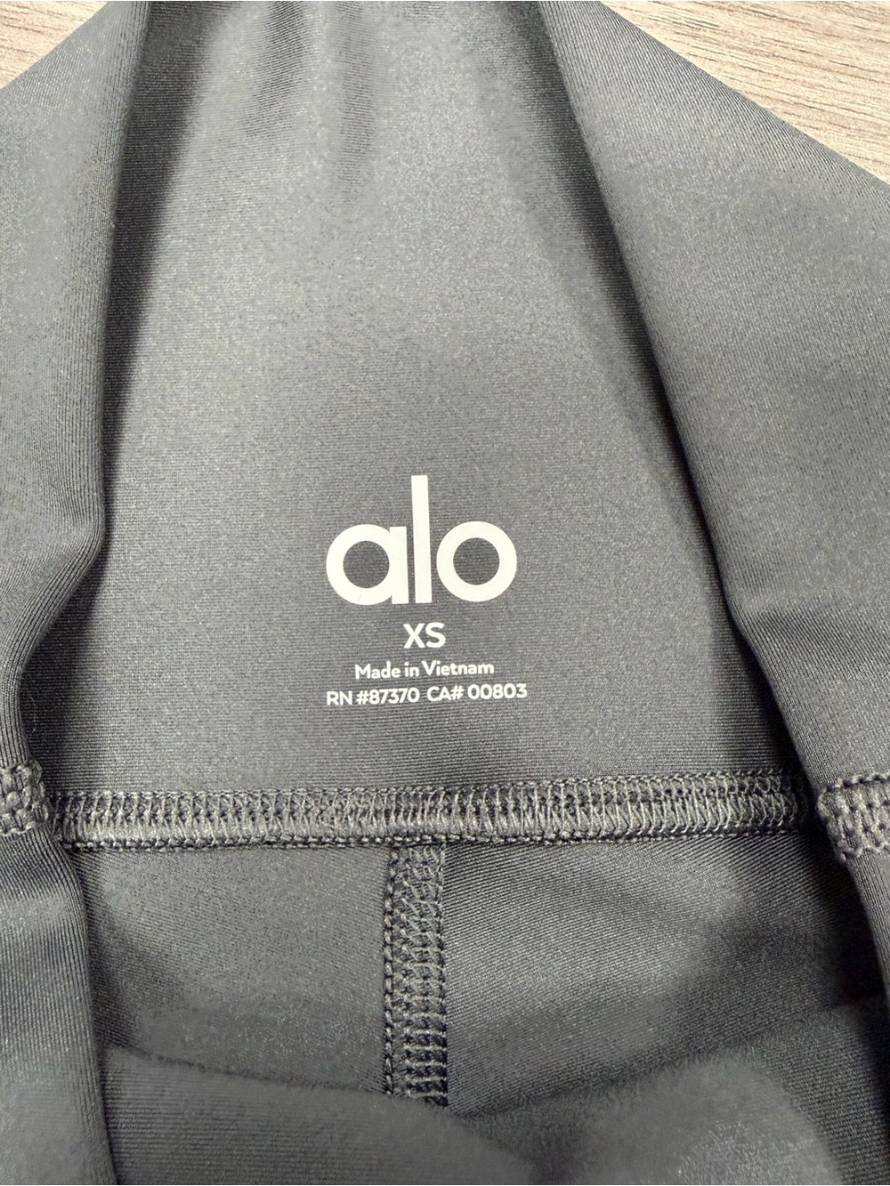 Alo Yoga High-Waist Airlift Legging Anthracite - Picture 9 of 11